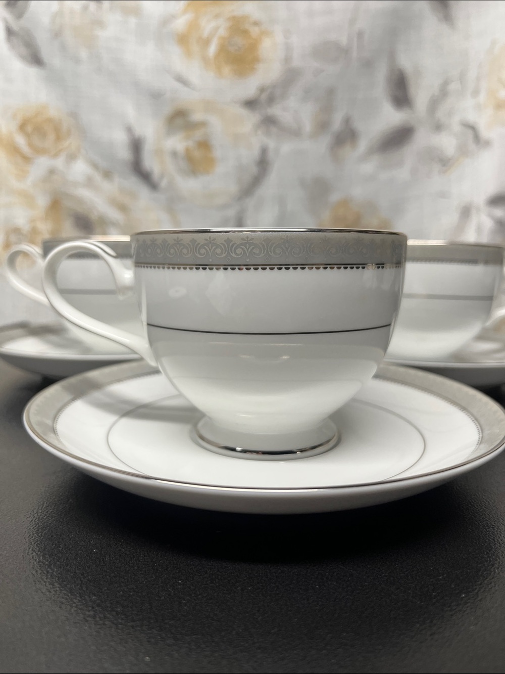 4 Mikasa White and Platinum Crown Fine China Teacup & Saucer Set